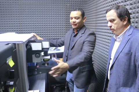 UdeC inauguró Laboratorio de Nanoespectroscopía